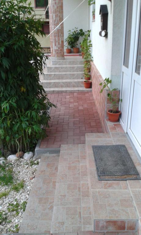 Pension Piatra Craiului Moieciu de Jos Exterior foto
