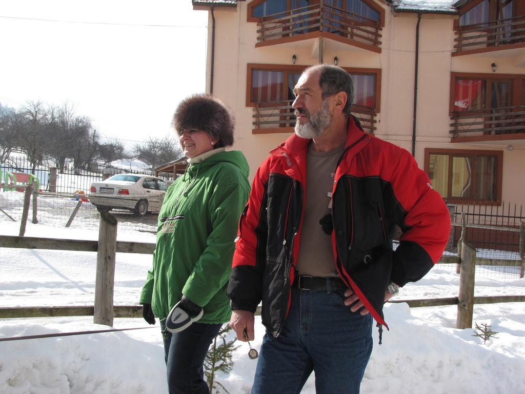Pension Piatra Craiului Moieciu de Jos Exterior foto