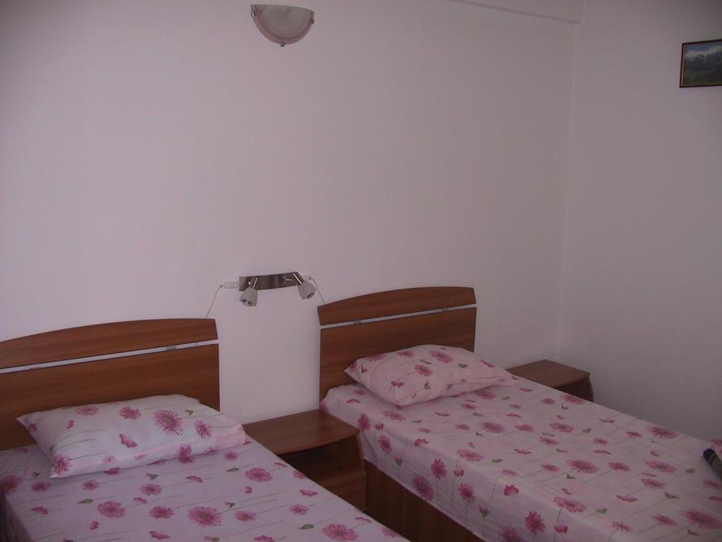 Pension Piatra Craiului Moieciu de Jos Habitación foto